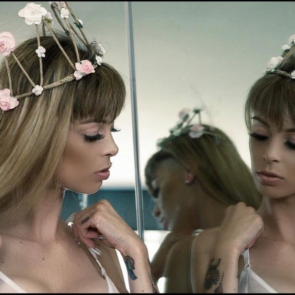 Meet your posher - Picture 4 of 8